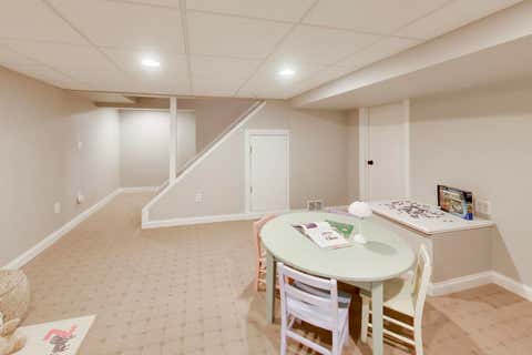 Tiny photo for 1212 W Clarendon Road, Arlington Heights, IL 60004 (MLS # 12640737)