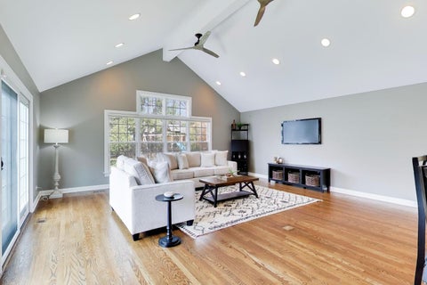 Tiny photo for 1212 W Clarendon Road, Arlington Heights, IL 60004 (MLS # 12640737)