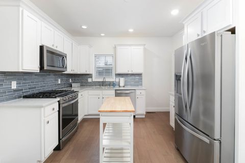 Tiny photo for Bloomington, IL 61701 (MLS # 12589952)