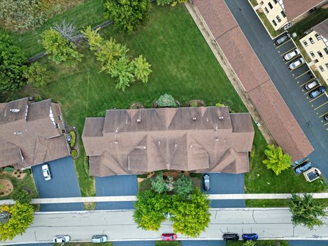 Tiny photo for 6740 180th Street W #1E, Tinley Park, IL 60477 (MLS # 12500699)