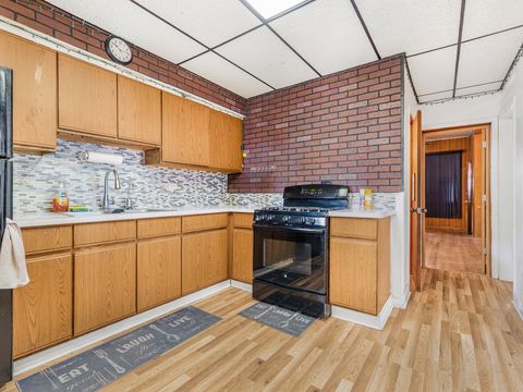 Tiny photo for 1313 Harvey Avenue, Berwyn, IL 60402 (MLS # 12479818)