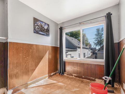 Tiny photo for 1313 Harvey Avenue, Berwyn, IL 60402 (MLS # 12479818)