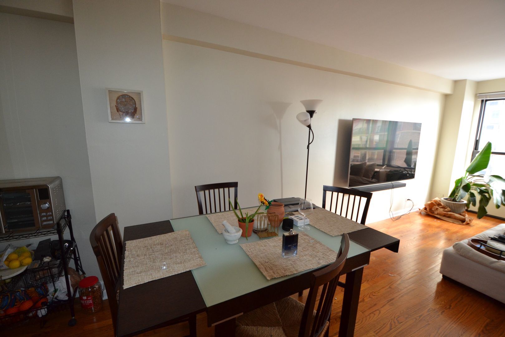 4180 N Marine Drive 1301