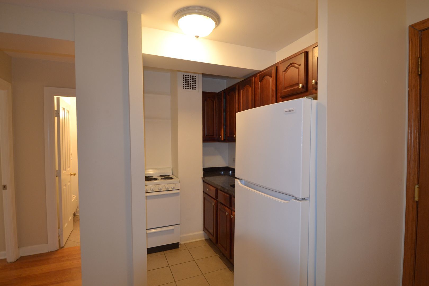 4180 N Marine Drive 1301