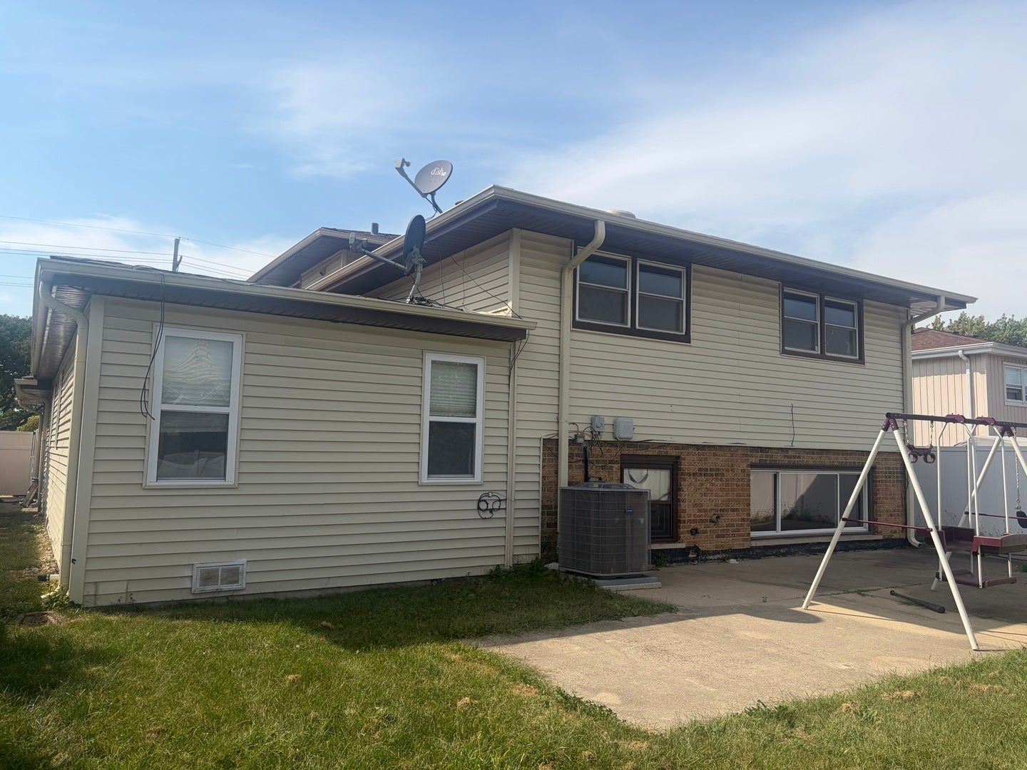 10017 Menard Avenue