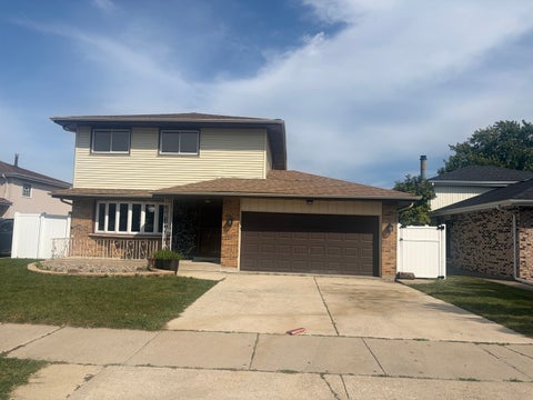 Photo of 10017 Menard Avenue, Oak Lawn, IL 60453 (MLS # 12754338)