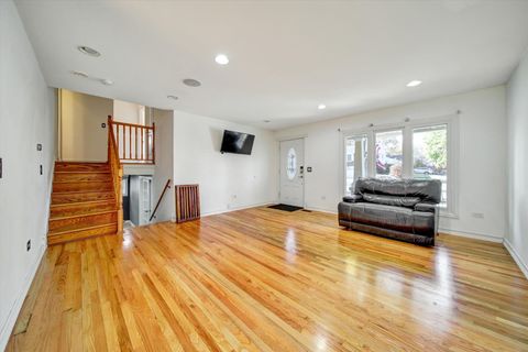 Tiny photo for 1691 JEFFREY Avenue, Glendale Heights, IL 60139 (MLS # 12516459)