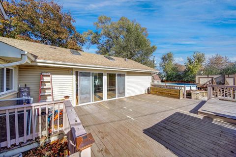 Tiny photo for 1691 JEFFREY Avenue, Glendale Heights, IL 60139 (MLS # 12516459)