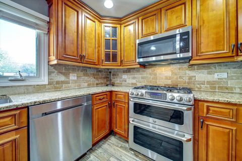 Tiny photo for 1691 JEFFREY Avenue, Glendale Heights, IL 60139 (MLS # 12516459)