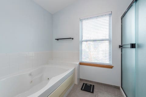 Tiny photo for 39689 LYNSEE Court, Beach Park, IL 60083 (MLS # 12667238)