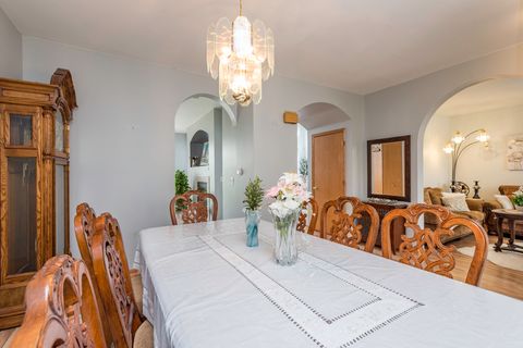 Tiny photo for 39689 LYNSEE Court, Beach Park, IL 60083 (MLS # 12667238)