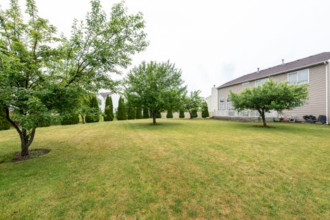 Tiny photo for 39689 LYNSEE Court, Beach Park, IL 60083 (MLS # 12667238)
