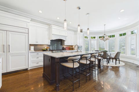 Tiny photo for 1050 Spruce Street, Winnetka, IL 60093 (MLS # 12690581)
