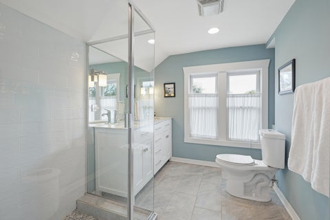Tiny photo for 4136 Raymond Avenue, Brookfield, IL 60513 (MLS # 12593477)