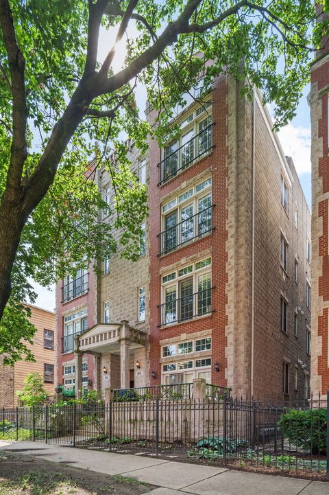 Tiny photo for 913 W ALTGELD Street #4W, Chicago, IL 60614 (MLS # 12444858)