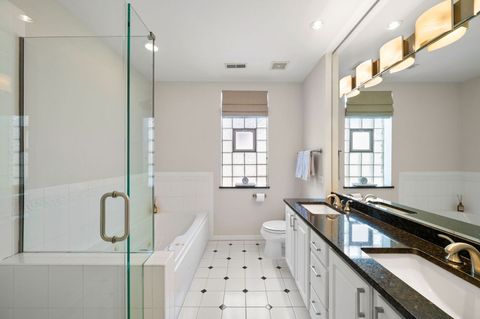Tiny photo for 913 W ALTGELD Street #4W, Chicago, IL 60614 (MLS # 12444858)