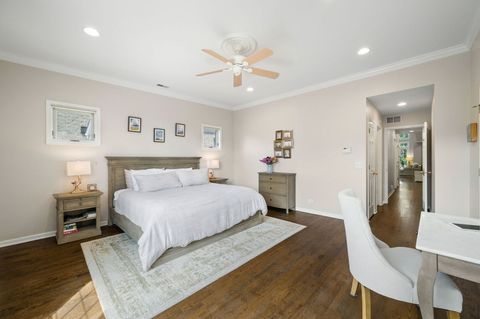 Tiny photo for 913 W ALTGELD Street #4W, Chicago, IL 60614 (MLS # 12444858)