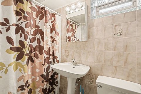 Tiny photo for 5501 W 102nd Street, Oak Lawn, IL 60453 (MLS # 12556198)