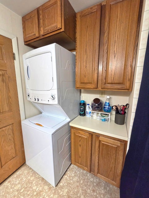 Tiny photo for 5237 Pleasant Lane, Crestwood, IL 60418 (MLS # 12744000)