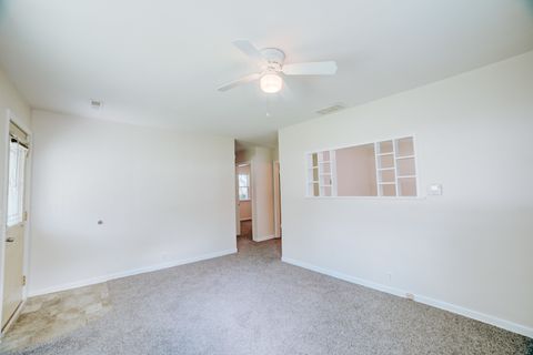 Tiny photo for 525 E Hickory Street, Watseka, IL 60970 (MLS # 12404254)