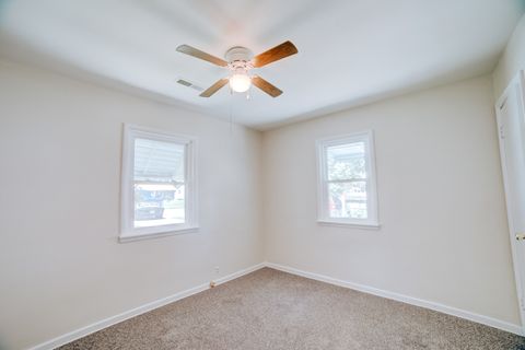 Tiny photo for 525 E Hickory Street, Watseka, IL 60970 (MLS # 12404254)