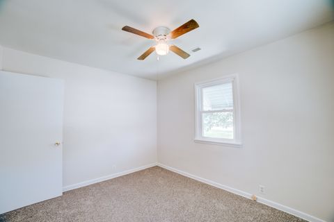 Tiny photo for 525 E Hickory Street, Watseka, IL 60970 (MLS # 12404254)