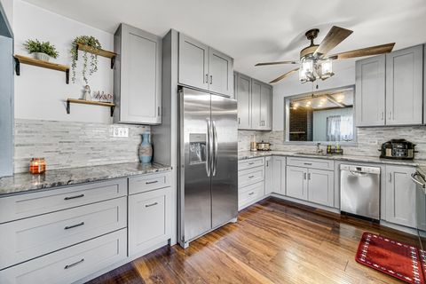 Tiny photo for 530 N 3rd Avenue, Villa Park, IL 60181 (MLS # 12672232)