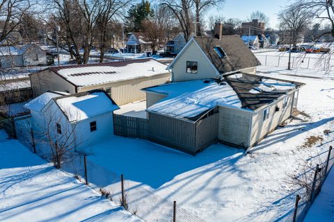 Tiny photo for 522 E 5th Street, Kewanee, IL 61443 (MLS # 12536695)