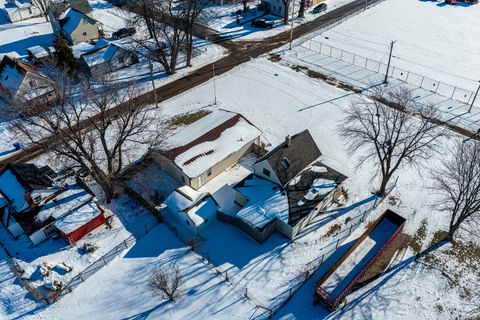 Tiny photo for 522 E 5th Street, Kewanee, IL 61443 (MLS # 12536695)