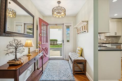 Tiny photo for 305 Pearl Street, Cary, IL 60013 (MLS # 12476872)