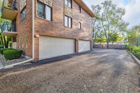 A home in Palos Heights