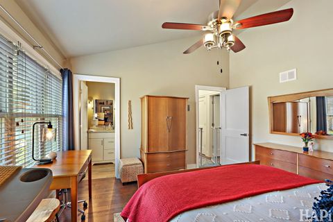 Tiny photo for 775 White Pine Circle, Lake In The Hills, IL 60156 (MLS # 12501795)