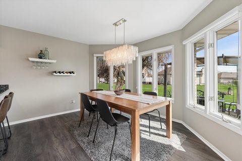 Tiny photo for 18035 Esther Drive, Orland Park, IL 60467 (MLS # 12647584)