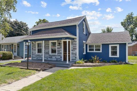 Photo of 11609 Main Street, Huntley, IL 60142 (MLS # 12450709)