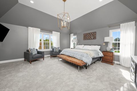 Tiny photo for 35080 N Oak Knoll Circle, Gurnee, IL 60031 (MLS # 12625123)