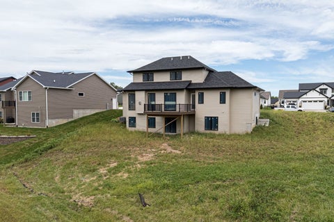 Tiny photo for 7125 Spring Creek Drive, Bettendorf, IA 52722 (MLS # 12791857)