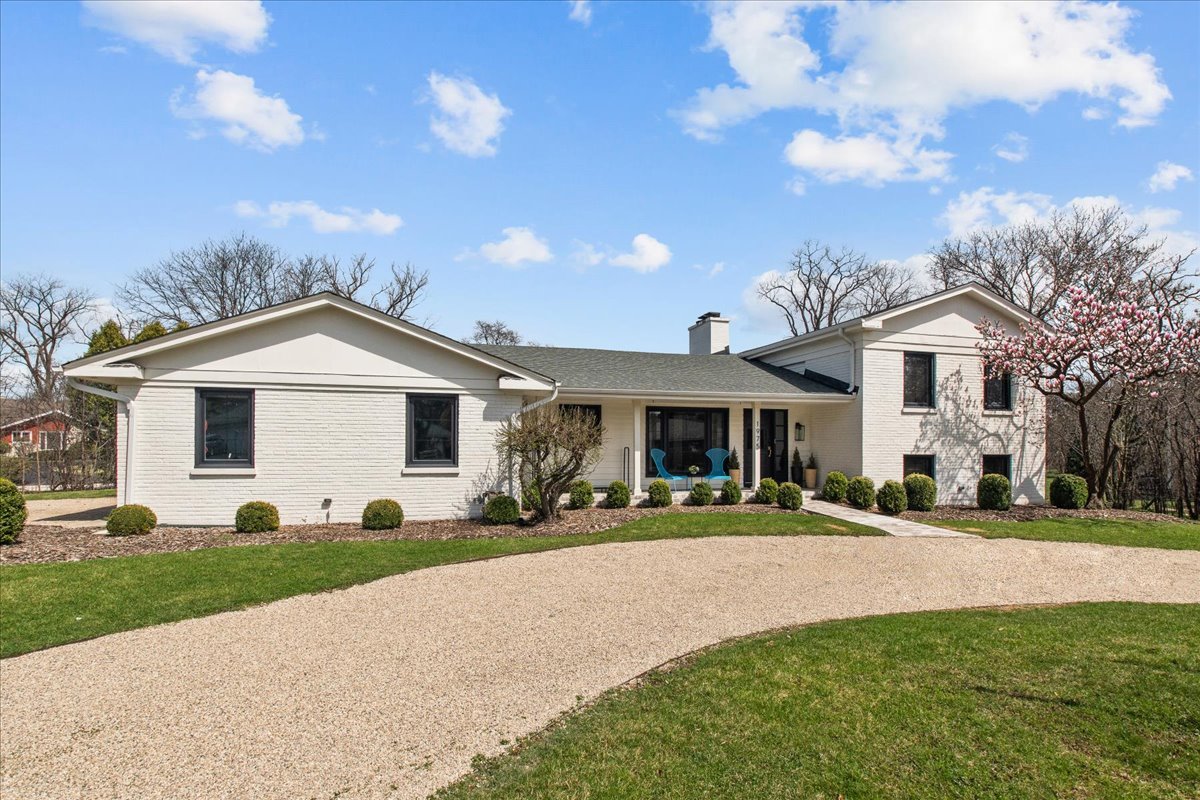 1975 Valley View Road