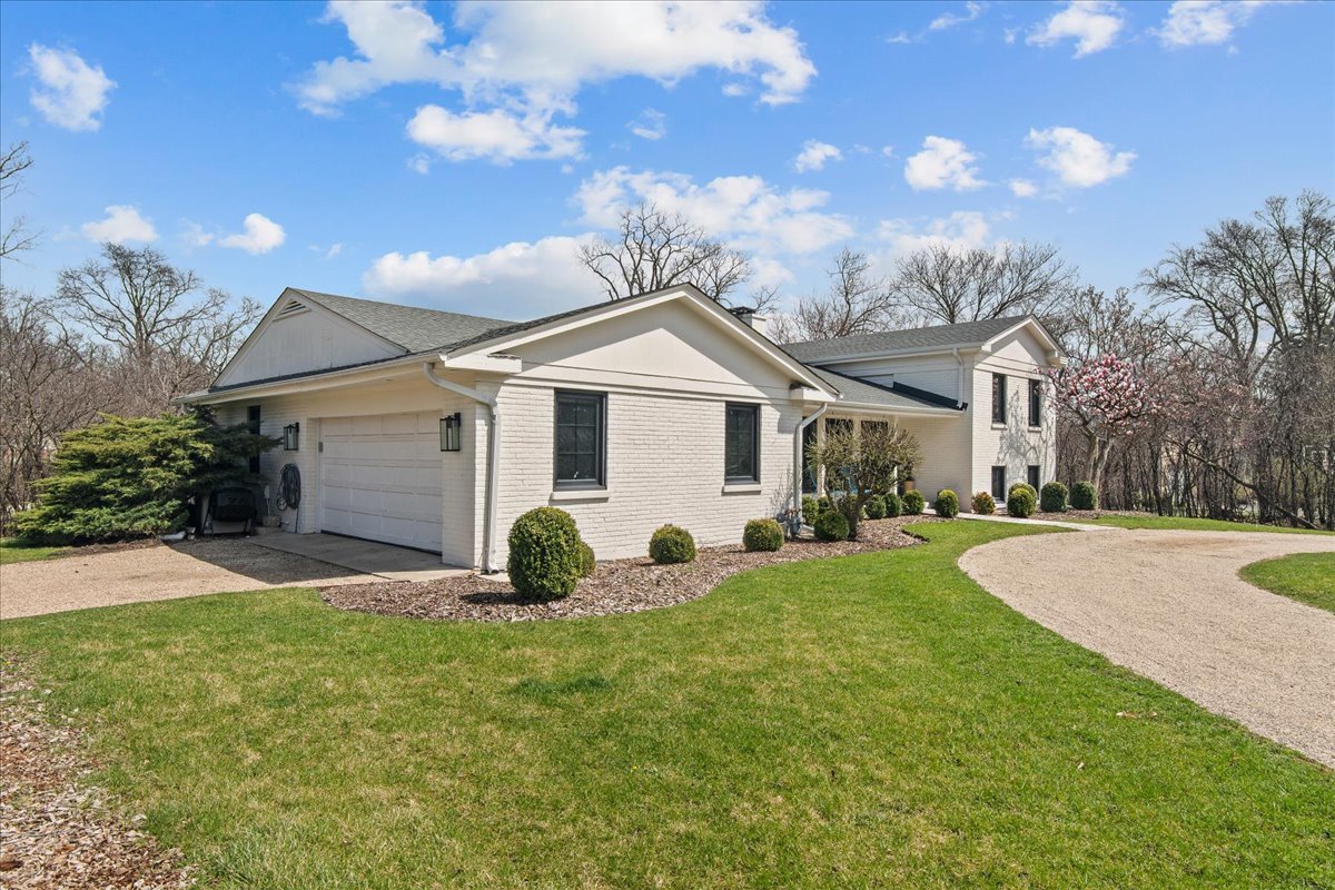 1975 Valley View Road