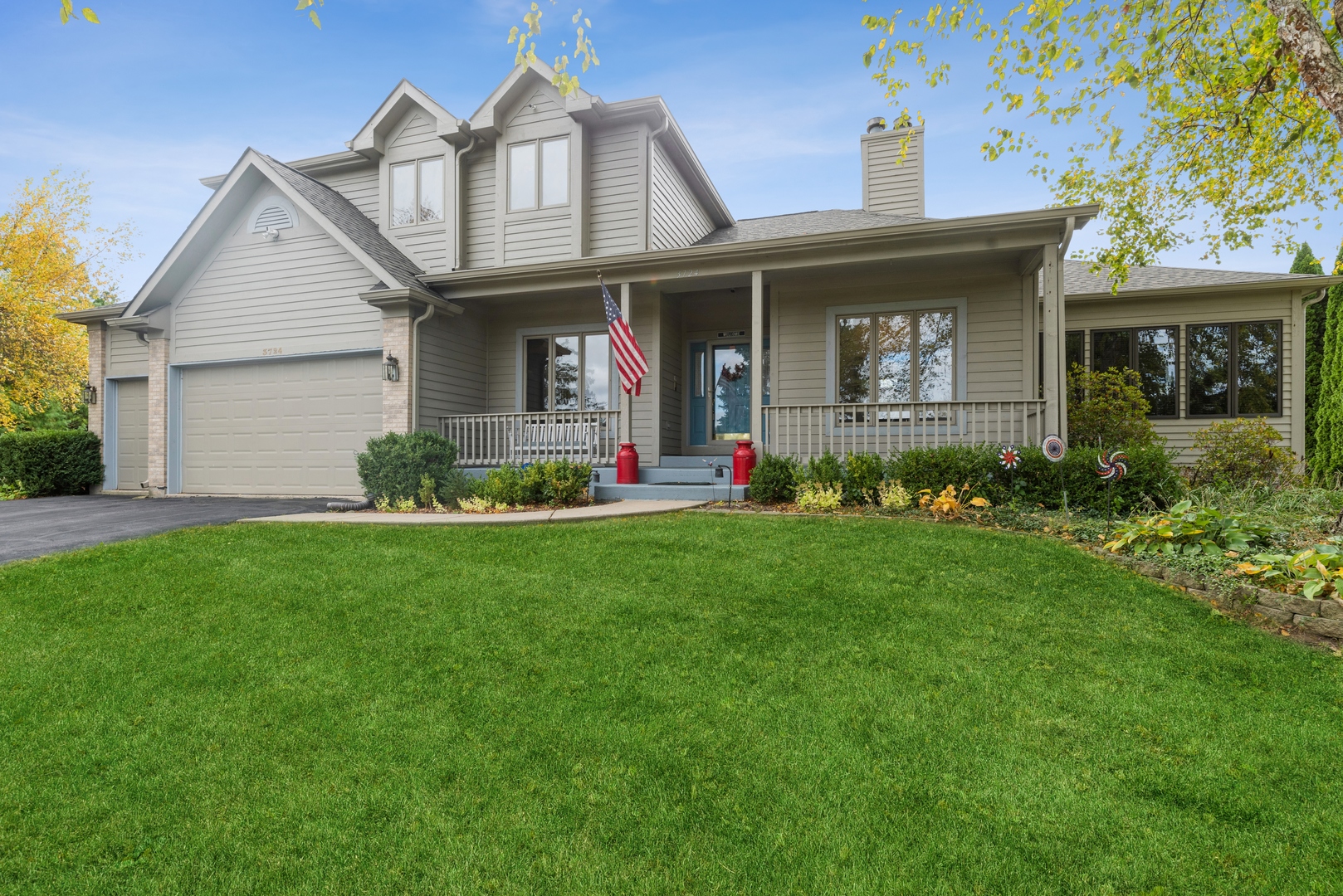 3724 Tamarack Circle