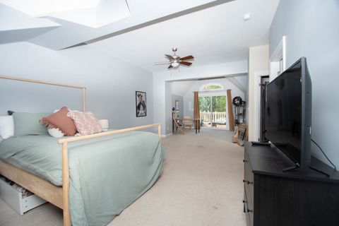 Tiny photo for 21 N Herbert Road #I, Riverside, IL 60546 (MLS # 12680395)