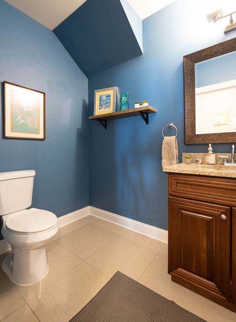 Tiny photo for 21 N Herbert Road #I, Riverside, IL 60546 (MLS # 12680395)