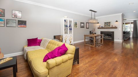 Tiny photo for 21 N Herbert Road #I, Riverside, IL 60546 (MLS # 12680395)