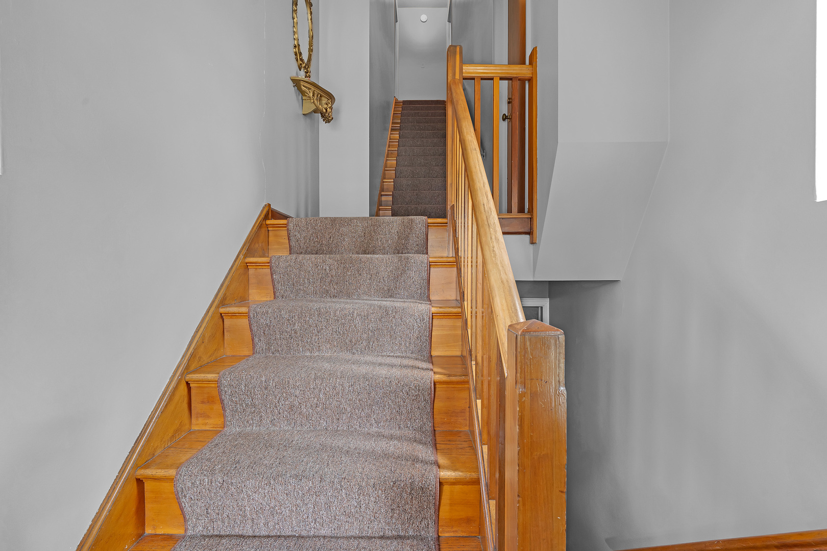 2001 N 73rd Court