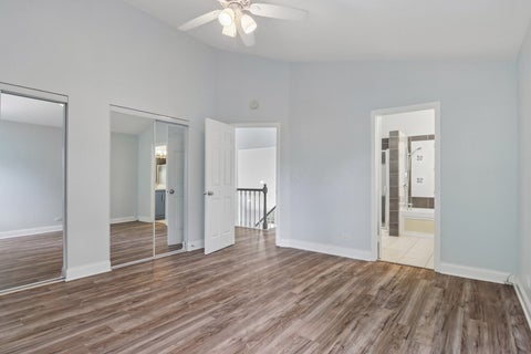 Tiny photo for 552 Delmar Court, Elk Grove Village, IL 60007 (MLS # 12769562)