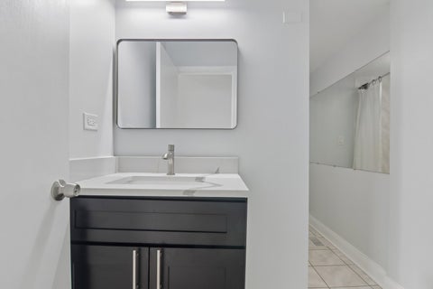 Tiny photo for 552 Delmar Court, Elk Grove Village, IL 60007 (MLS # 12769562)