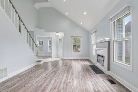 Tiny photo for 552 Delmar Court, Elk Grove Village, IL 60007 (MLS # 12769562)
