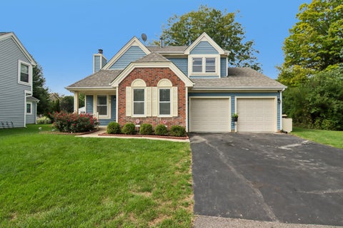 Photo of 552 Delmar Court, Elk Grove Village, IL 60007 (MLS # 12769562)