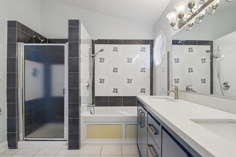 Tiny photo for 552 Delmar Court, Elk Grove Village, IL 60007 (MLS # 12769562)