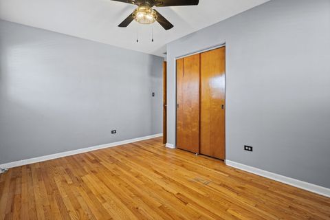 Tiny photo for 5901 108th Place, Chicago Ridge, IL 60415 (MLS # 12570500)