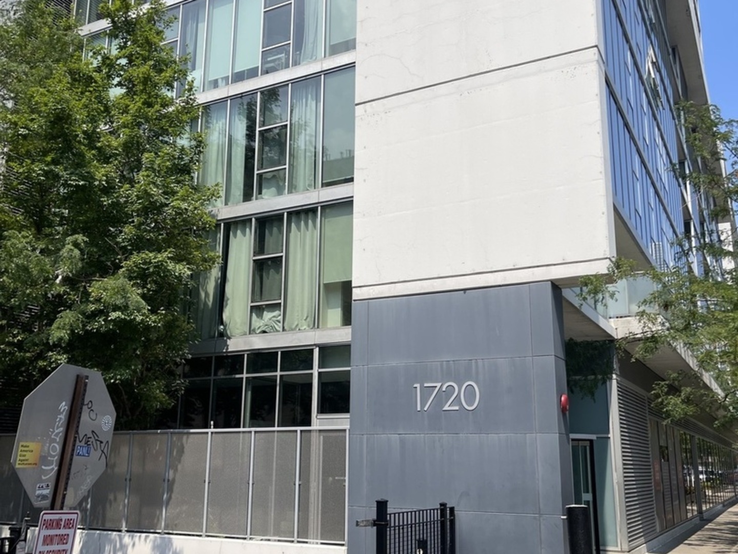 1720 S MICHIGAN Avenue 2708